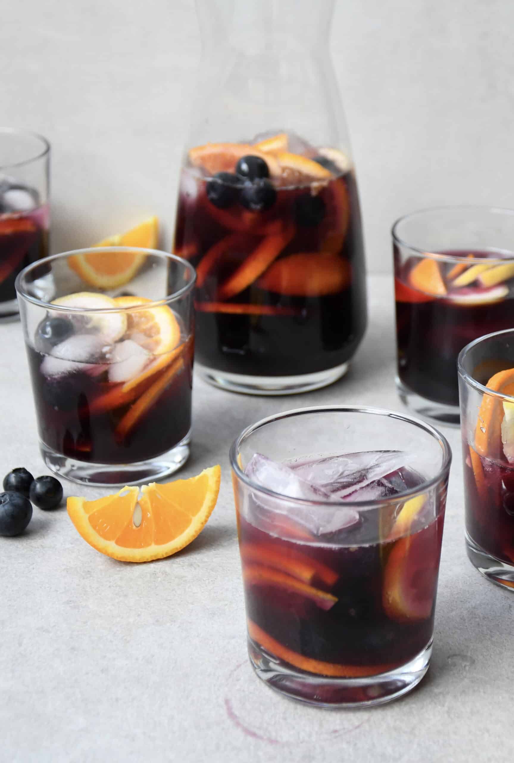 Blaubeer-Sangria