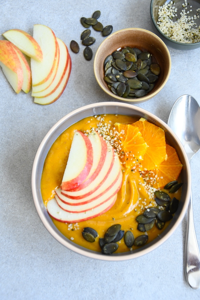 Pumpkin Spice Smoothie Bowl